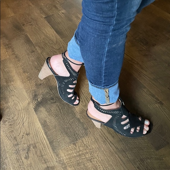 Franco Sarto Leather Heels Size 8 4” Heel Gorgeous In Good Pre-Loved Condition - Picture 3 of 11